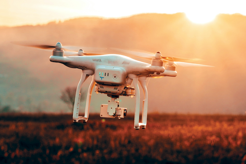 UAVs-help2